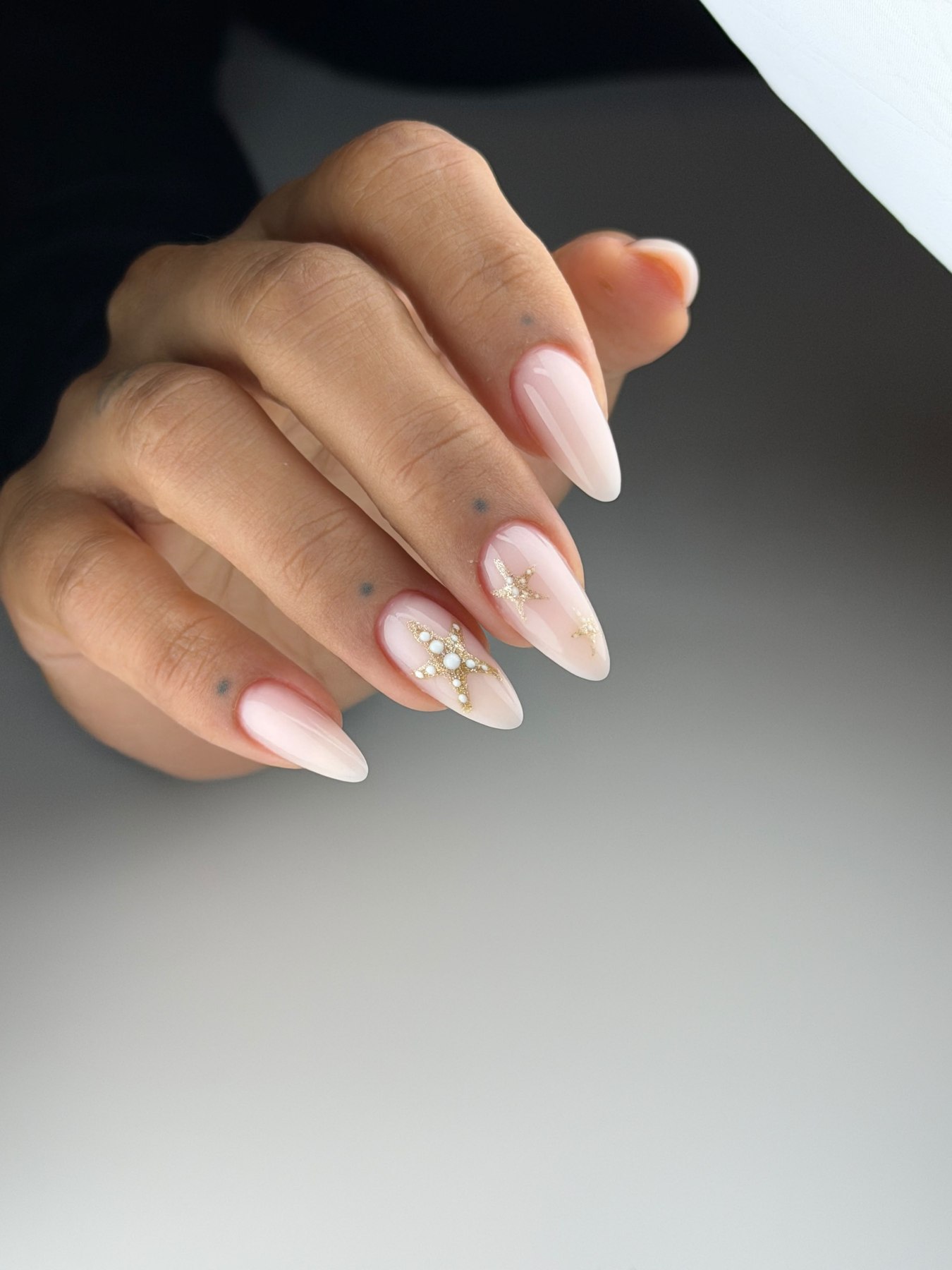 Uñas de gel — trabajo realizado en MUSE Studio