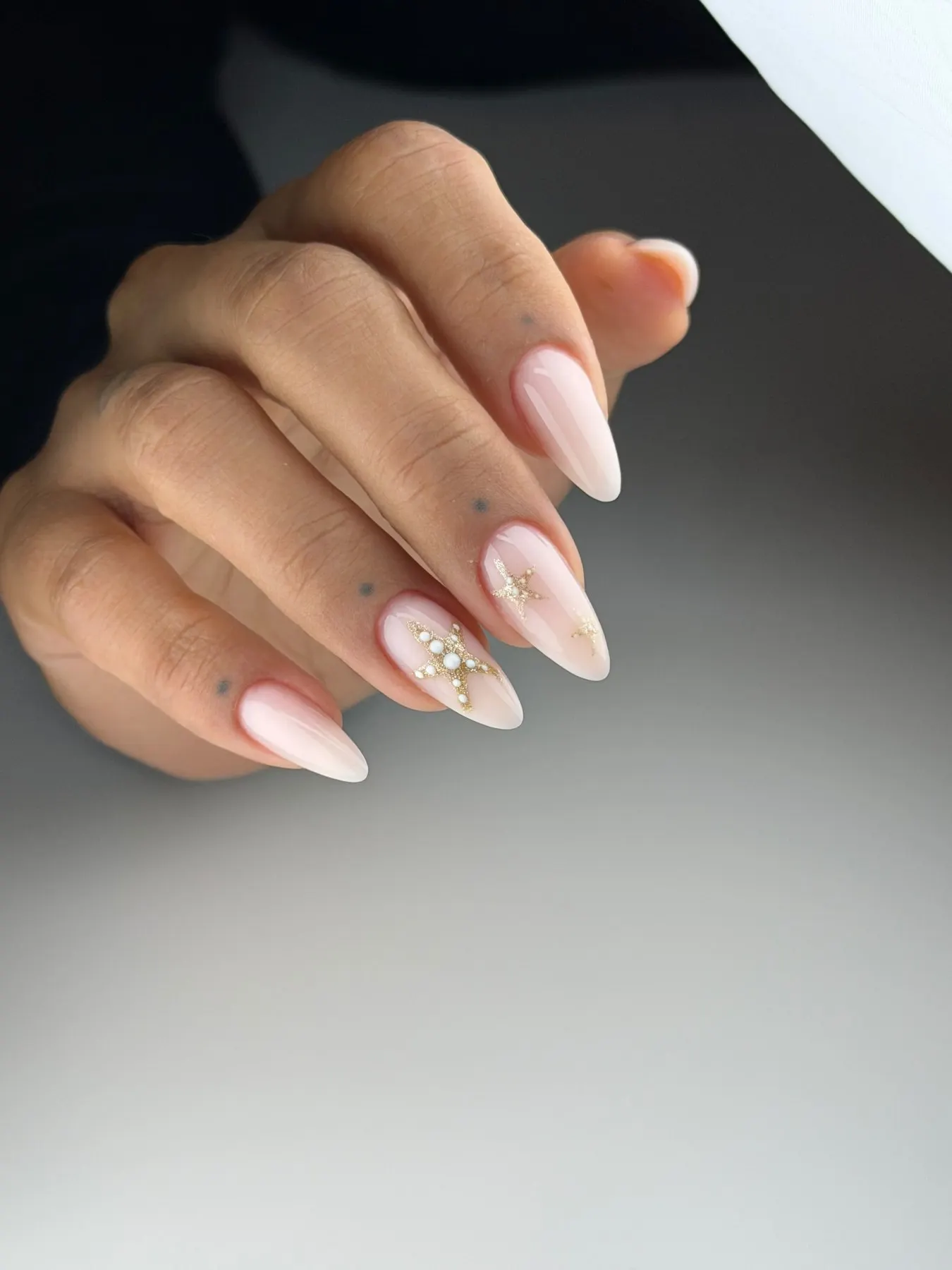 Uñas de gel — trabajo realizado en MUSE Studio
