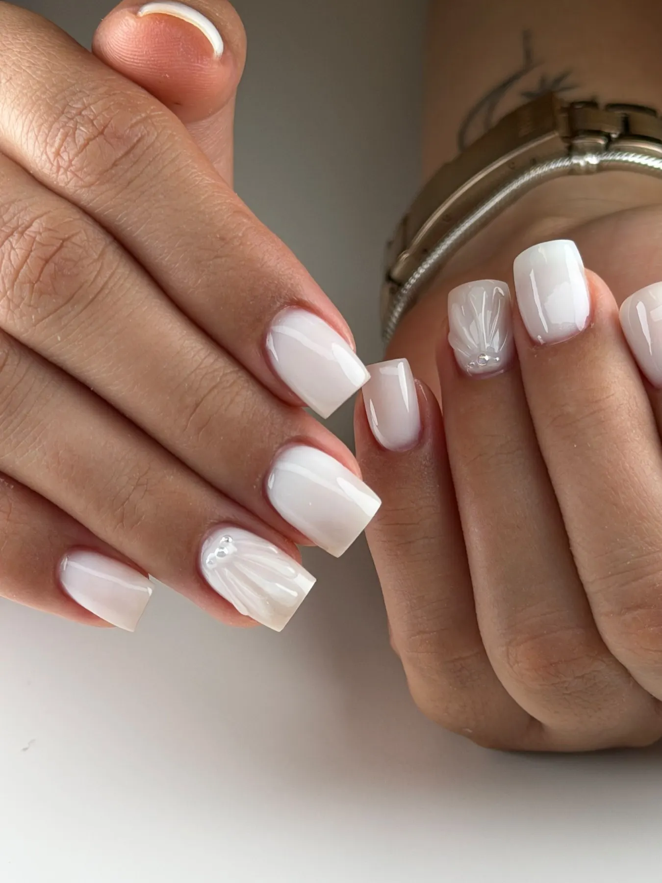 Uñas de gel — trabajo realizado en MUSE Studio