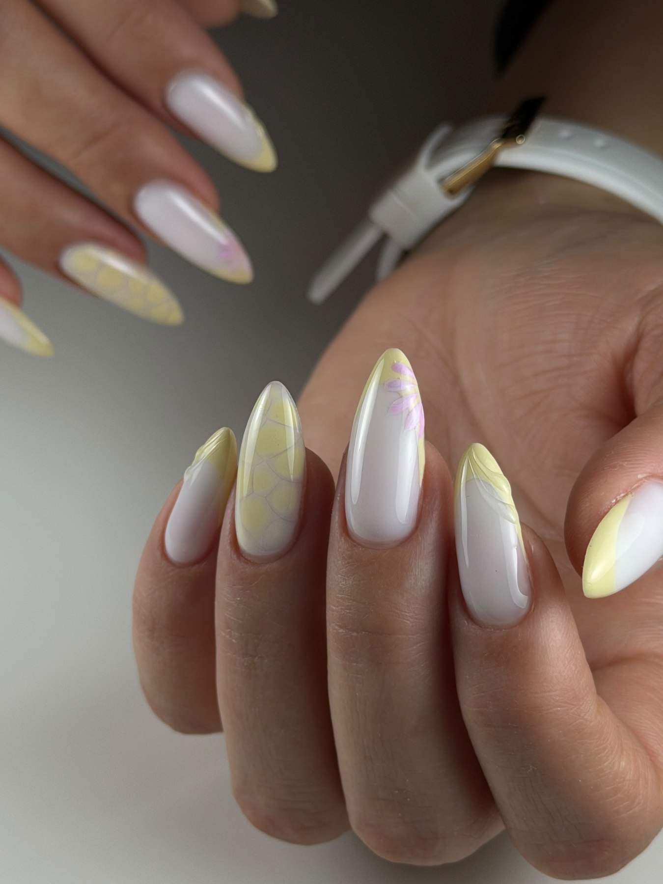 Uñas de gel — trabajo realizado en MUSE Studio