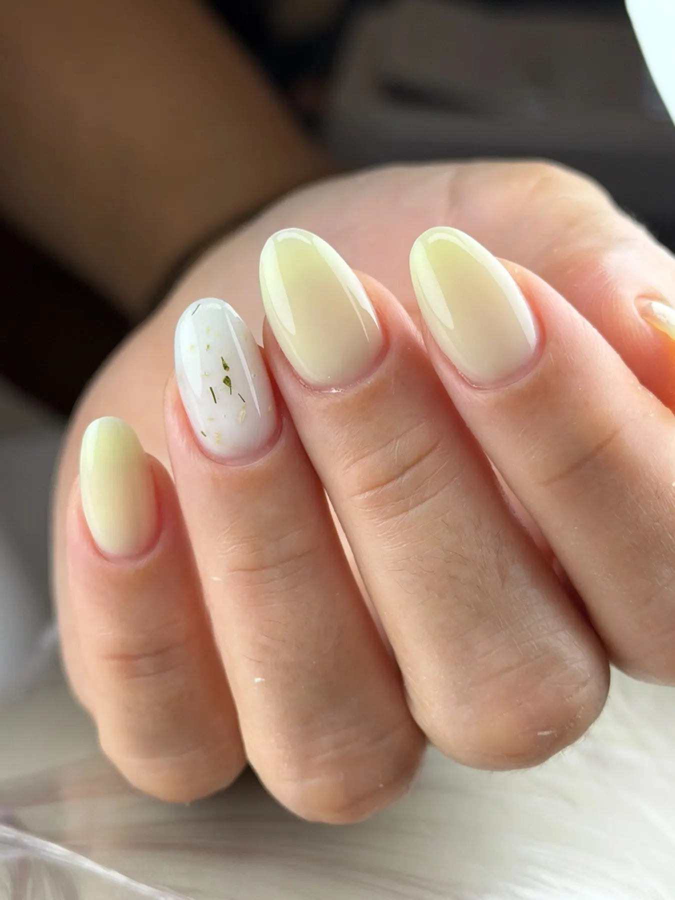 Uñas de gel — trabajo realizado en MUSE Studio