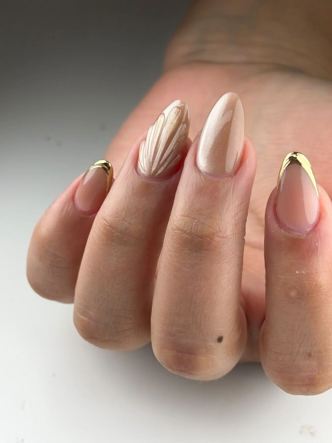 Uñas de gel — trabajo realizado en MUSE Studio