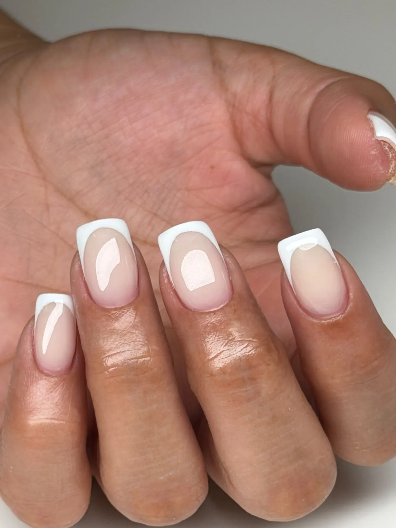 Manicura rusa combinada — trabajo realizado en MUSE Studio