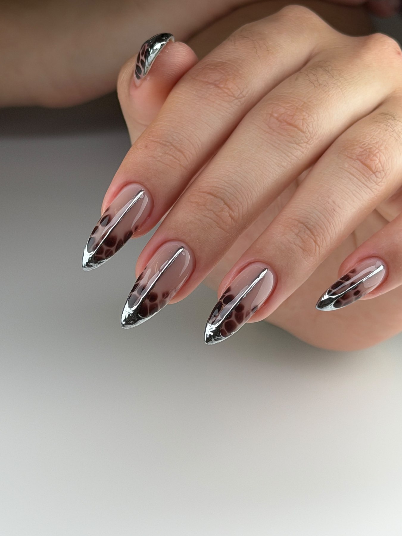 Manicura rusa combinada — trabajo realizado en MUSE Studio